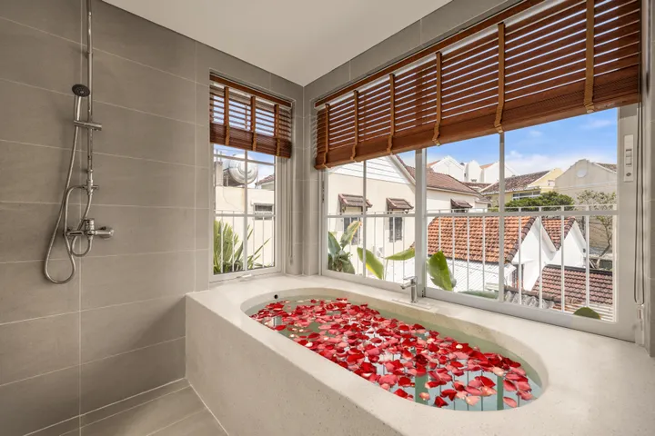 Deluxe Double Room with Bath images