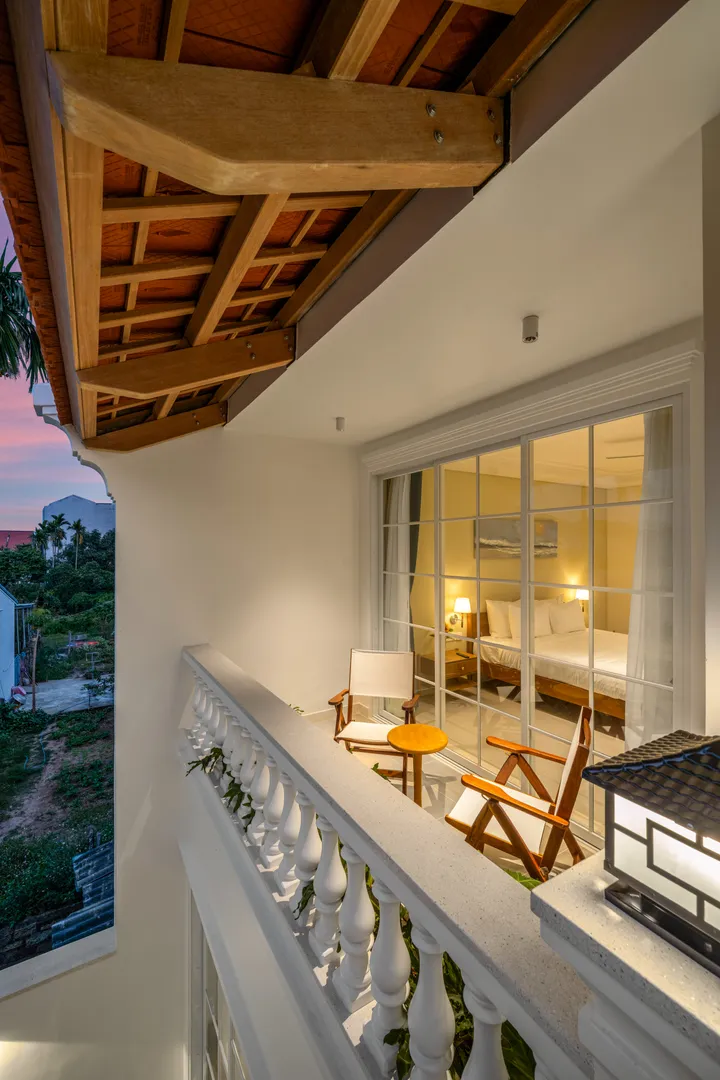 Deluxe Double Room with Balcony images